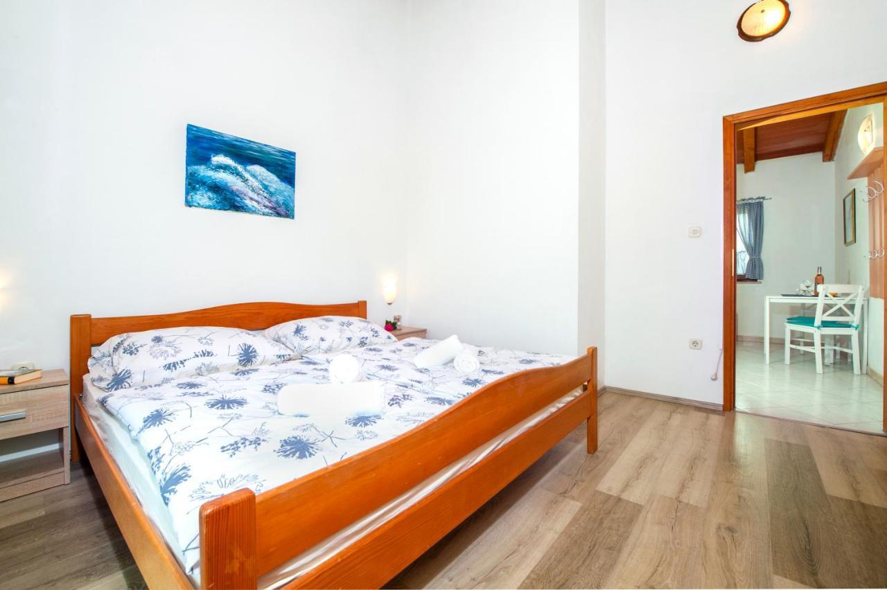Apartman Near Beach Pelagic Sea View Rovinj Luaran gambar