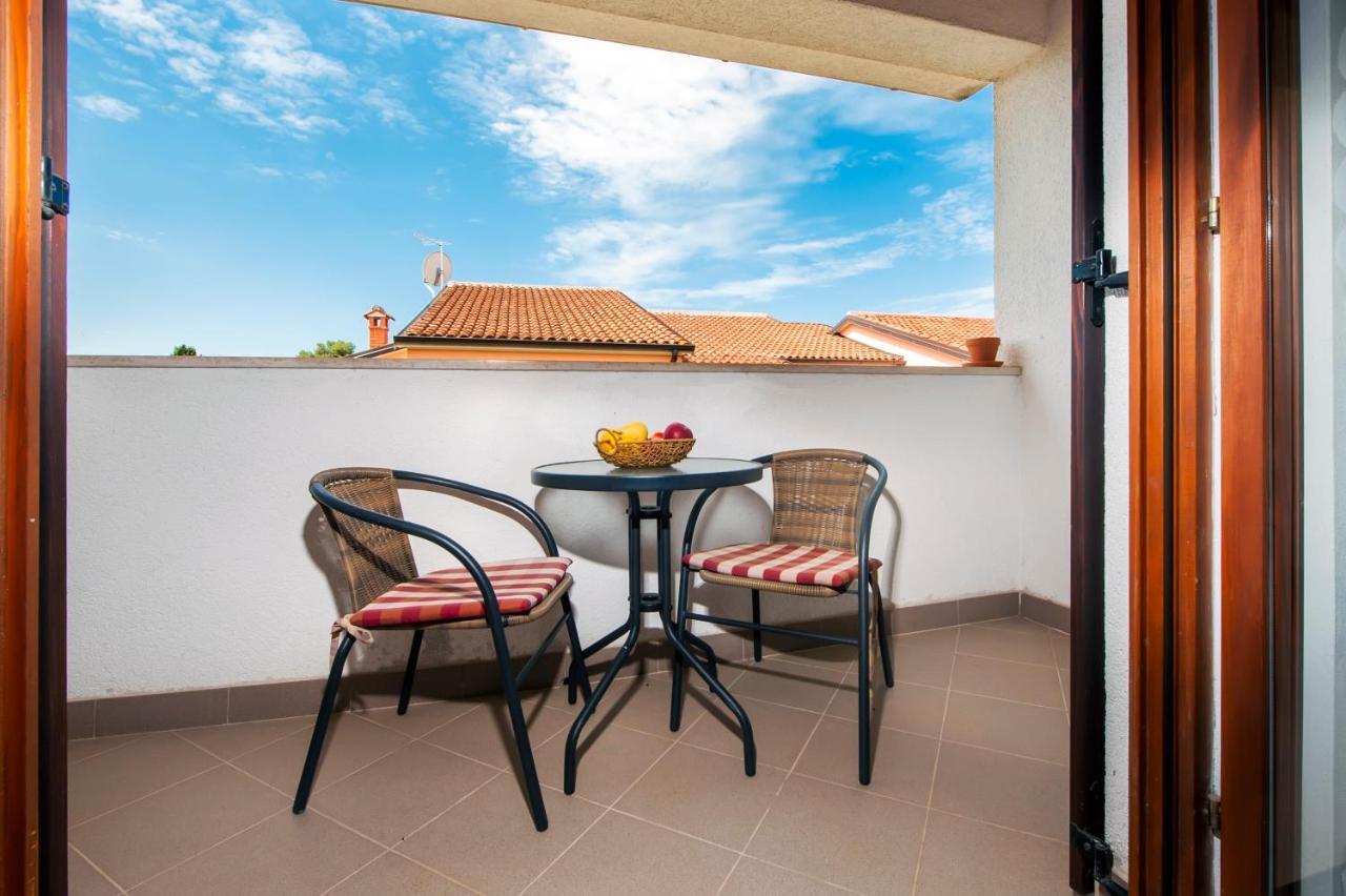 Apartman Near Beach Pelagic Sea View Rovinj Luaran gambar
